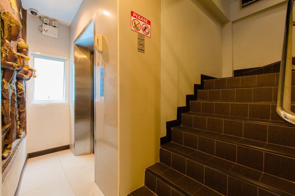 Hip Yaya Residences Patong Buitenkant foto