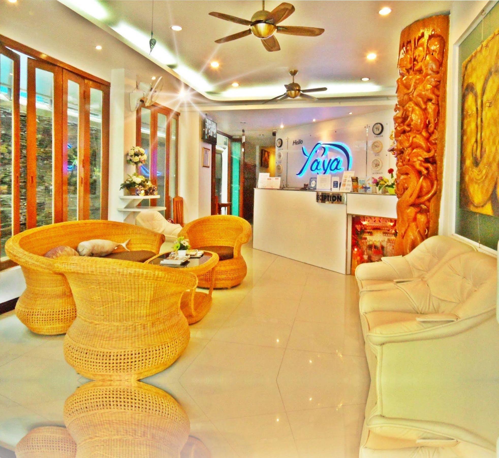 Hip Yaya Residences Patong Buitenkant foto