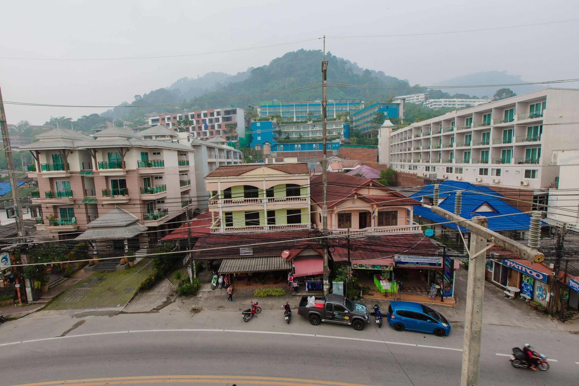 Hip Yaya Residences Patong Buitenkant foto